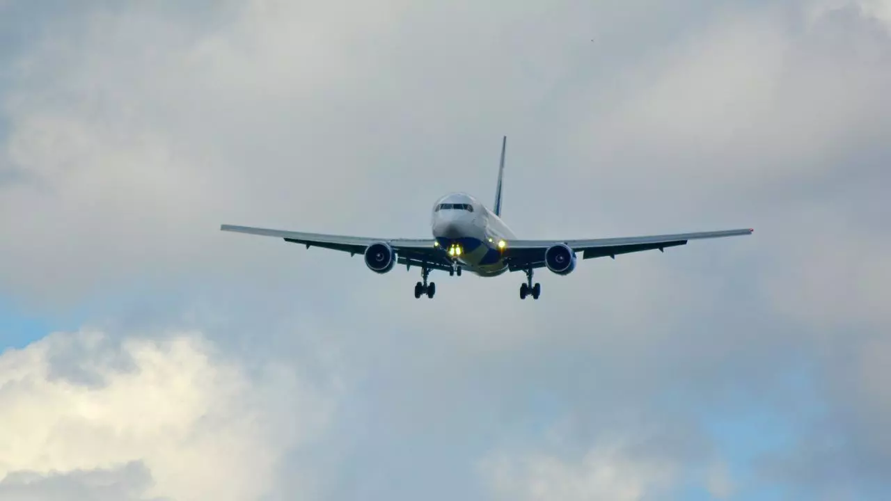 China Southern Airlines HLD Terminal – Hulunbuir Hailar Airport