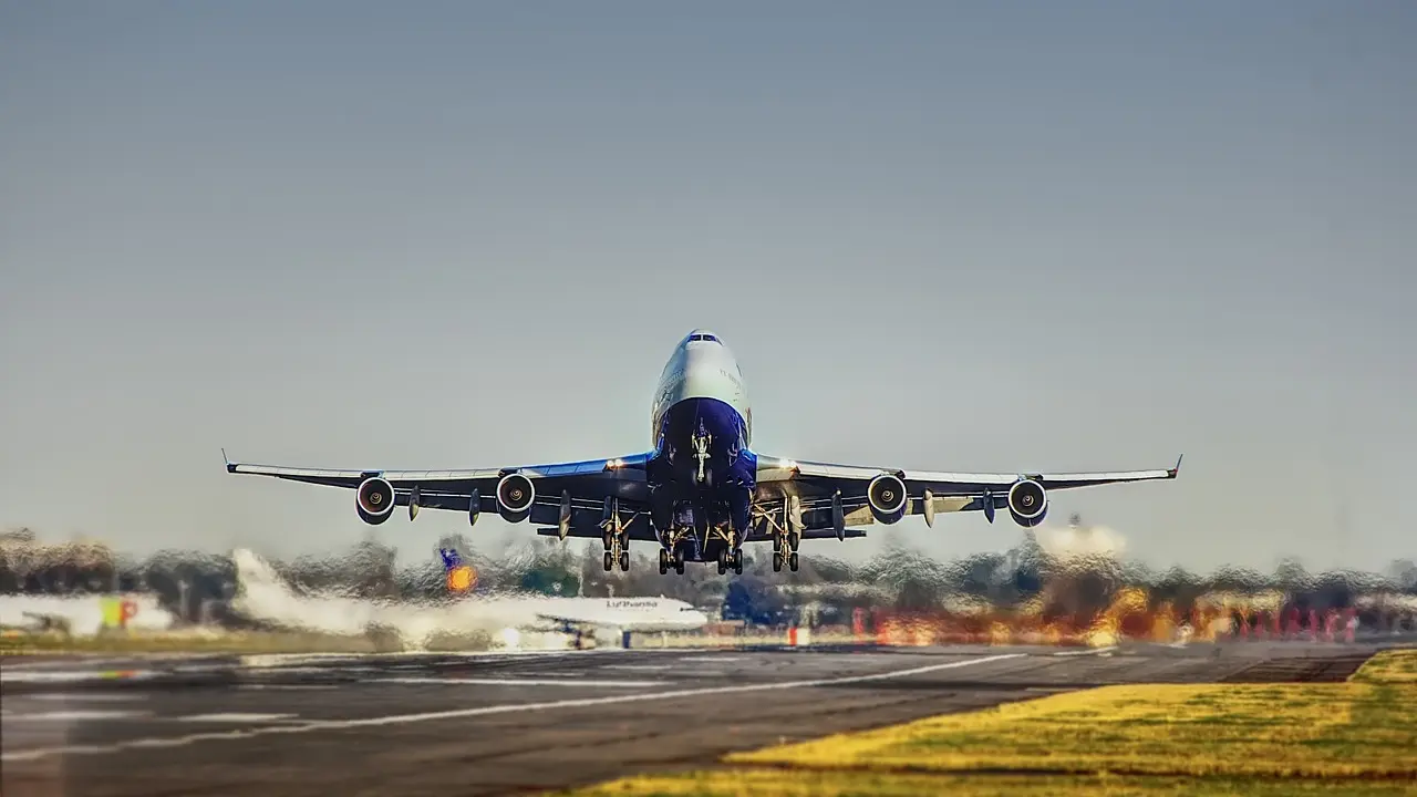 Flair Airlines YQB Terminal – Québec City Jean Lesage Intl. Airport