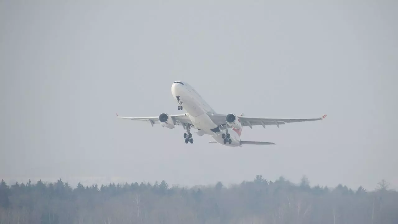 China Southern Airlines SDJ Terminal – Sendai Airport