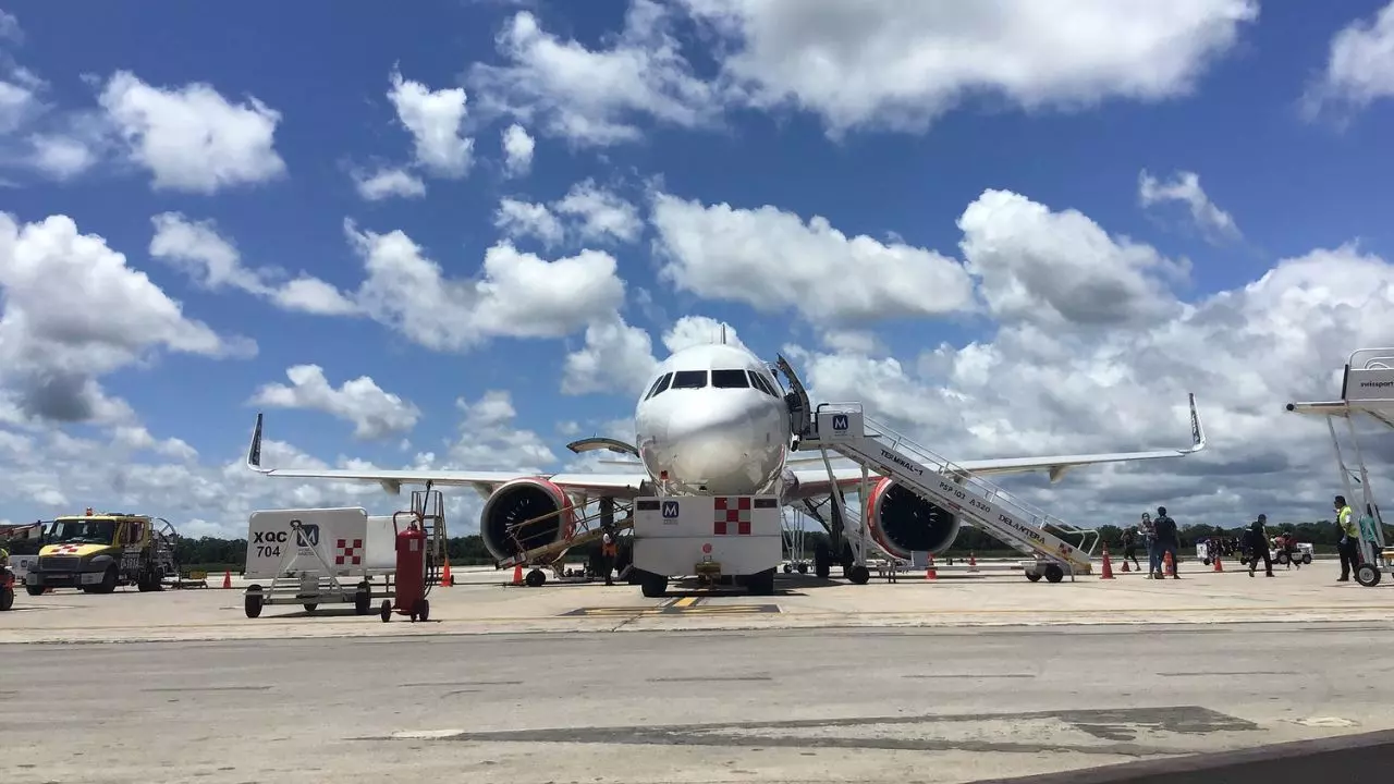 China Eastern Airlines WUA Terminal – Wuhai Airport